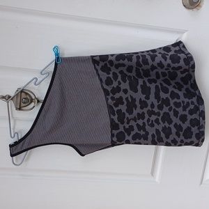 LULULEMON One Shoulder Stripe Animal Print Top Sz 6